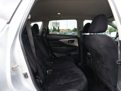 Used 2018 Nissan Murano S FWD image 27