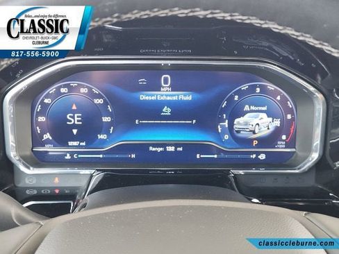 Used 2025 Chevrolet Silverado 1500 High Country AWD/4WD image 17
