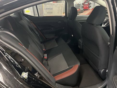 New 2025 Nissan Versa SR image 33