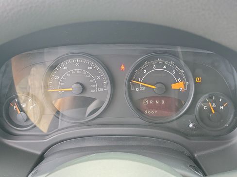 Used 2016 Jeep Patriot Sport w/ Power Value Group FWD image 20