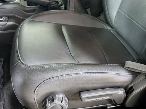 Used 2023 Jeep Wrangler Altitude image 22