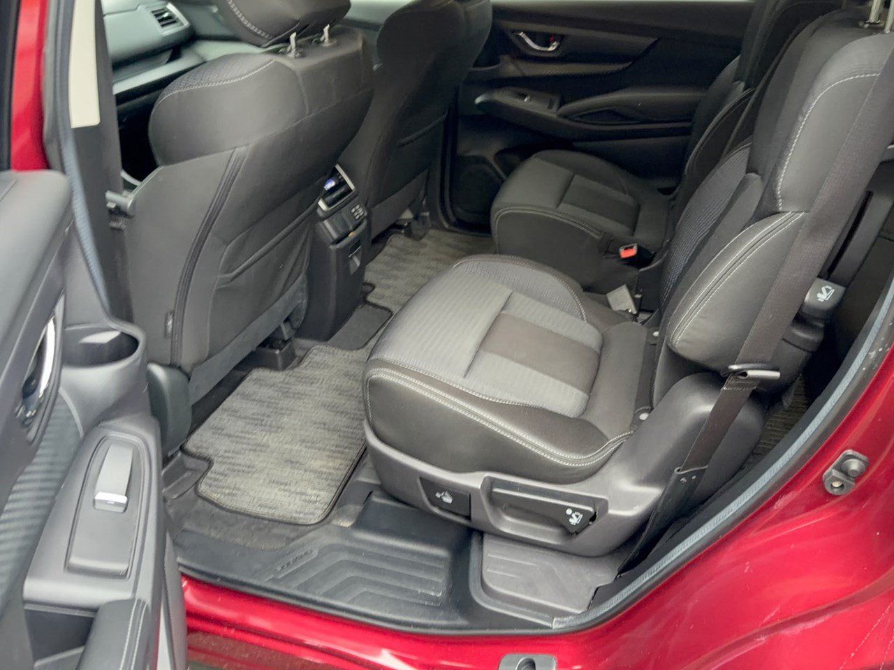 Used 2025 Subaru Ascent Premium AWD/4WD image 25