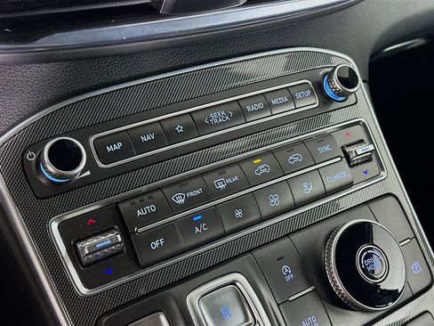 Used 2023 Hyundai Santa Fe SEL image 23