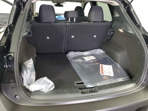 New 2026 Nissan Kicks SV image 31