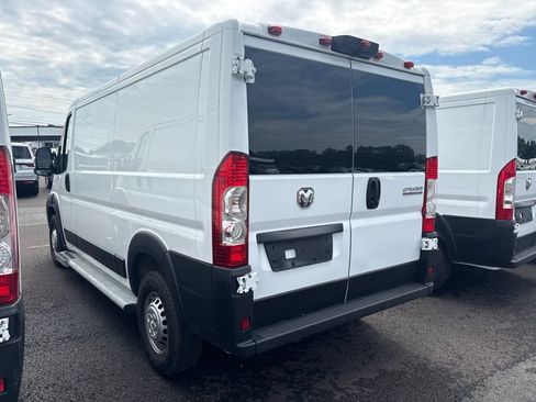 Used 2025 RAM ProMaster 2500 w/ U-Haul Equipment Group FWD image 5