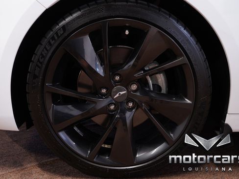 Used 2023 Genesis G70 2.0T w/ Sport Prestige Package image 20