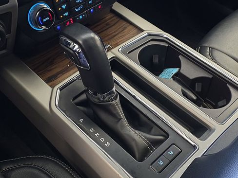 Used 2019 Ford F150 Lariat w/ Equipment Group 502A Luxury image 18