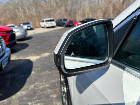 Used 2025 BMW X1 xDrive28i AWD/4WD image 26
