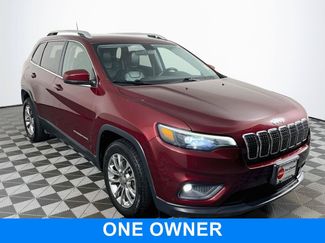 Used 2019 Jeep Cherokee Latitude Plus w/ Cold Weather Group FWD video 1