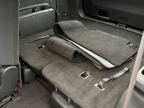 Used 2024 Kia Sorento S image 18