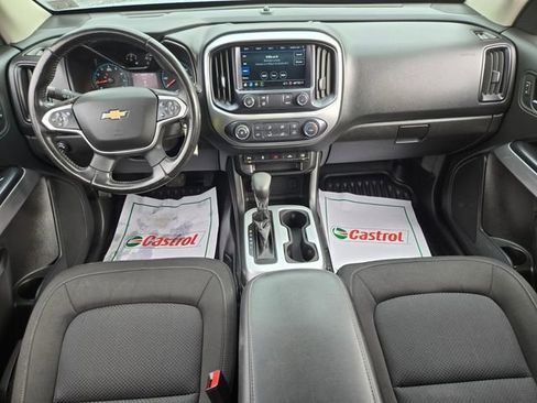 Used 2022 Chevrolet Colorado LT w/ Fleet Safety Package image 12