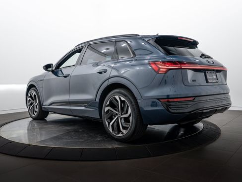 Used 2024 Audi Q8 e-tron Prestige w/ Prestige Package AWD/4WD image 5