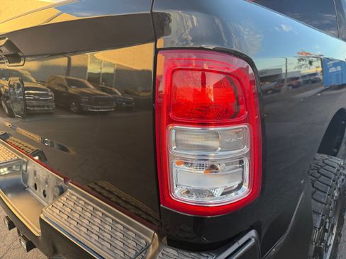 Used 2022 RAM 2500 Big Horn w/ Level A Equipment Group AWD/4WD image 29