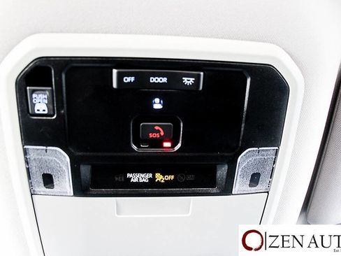 Used 2024 Toyota Tundra Limited image 22