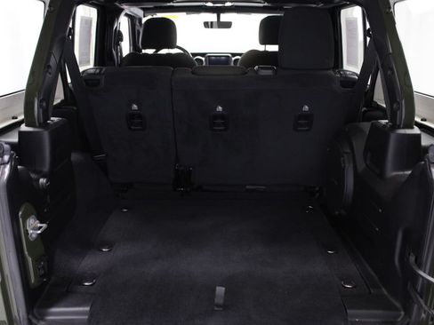 Used 2021 Jeep Wrangler Unlimited Sport AWD/4WD image 16