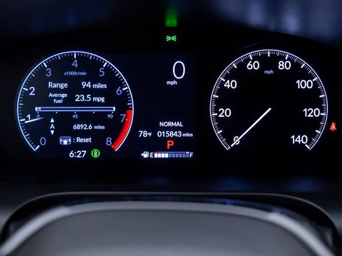Used 2025 Honda HR-V Sport image 22