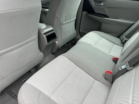 Certified 2017 Toyota Camry LE image 4