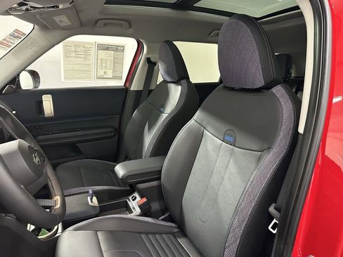 Certified 2025 MINI Cooper Countryman S image 10