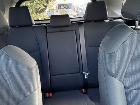 Certified 2025 Toyota RAV4 LE image 41