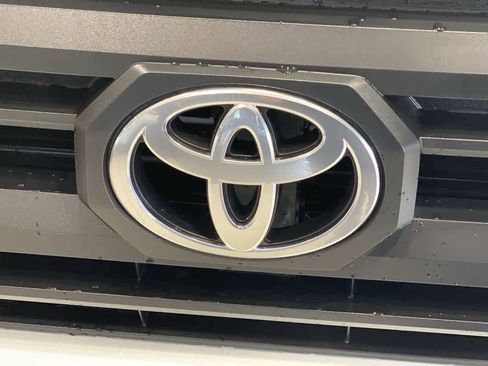 Used 2026 Toyota Tacoma SR5 image 10