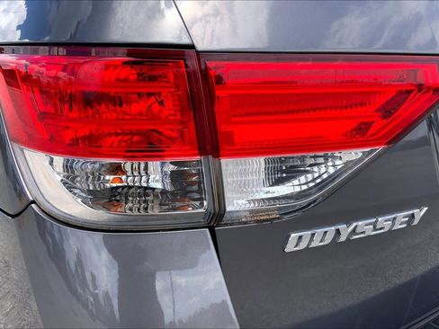 Used 2016 Honda Odyssey EX-L image 28