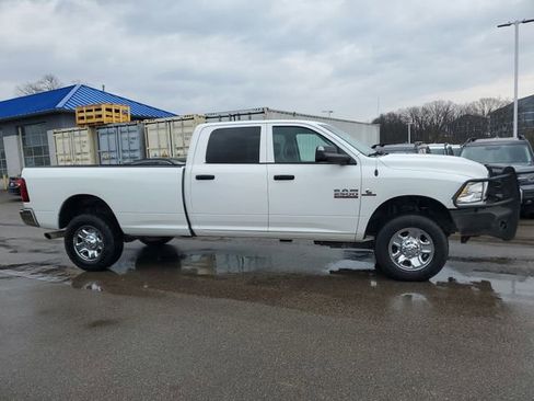 Used 2017 RAM 2500 Tradesman w/ Chrome Appearance Group image 3