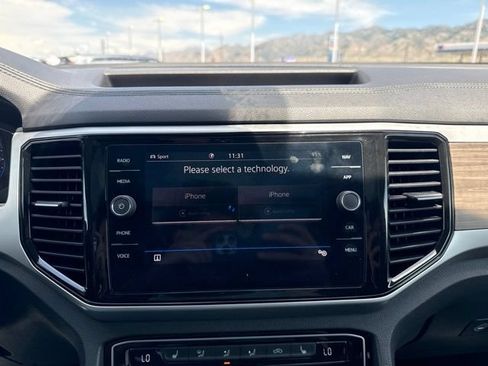 Used 2021 Volkswagen Atlas SEL AWD/4WD image 13
