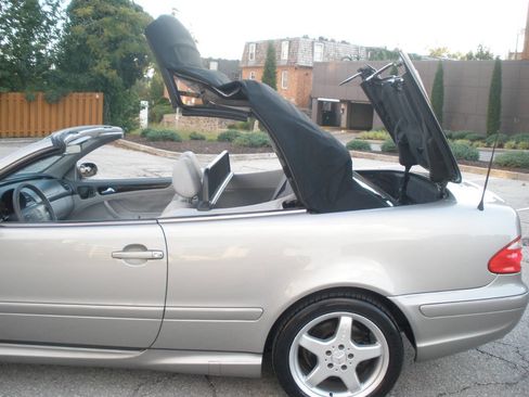 Used 2003 Mercedes-Benz CLK 430 Cabriolet image 31