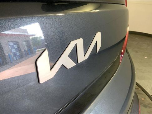 Certified 2022 Kia Soul LX w/ Technology Package FWD image 28