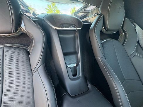 Used 2024 Chevrolet Corvette Stingray 2LT w/ Z51 Performance Package image 28