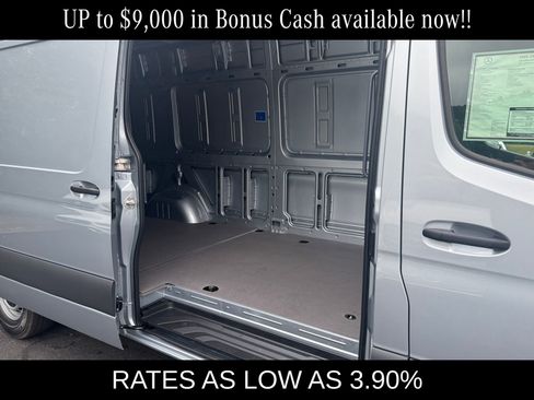 New 2025 Mercedes-Benz Sprinter 2500 image 22