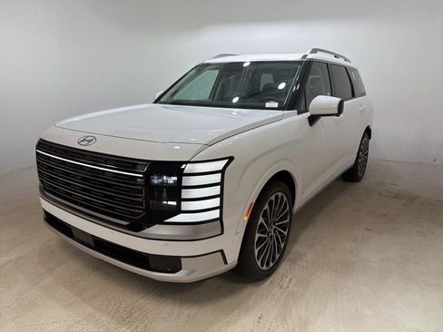 New 2026 Hyundai Palisade Calligraphy AWD/4WD image 2