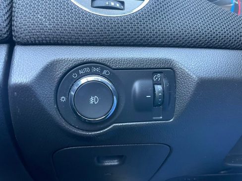 Used 2015 Chevrolet Cruze LT w/ Sun, Sound and Sport Package FWD image 44