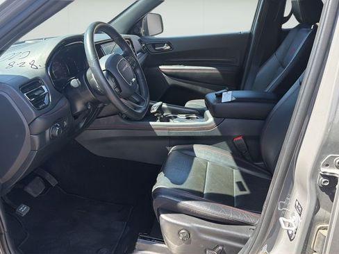 Used 2025 Dodge Durango GT AWD/4WD image 12
