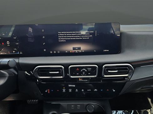 New 2026 Nissan Sentra SR w/ SR Premium Package FWD image 42