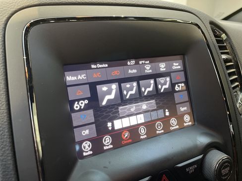 Used 2018 Dodge Durango GT w/ Blacktop Package AWD/4WD image 24