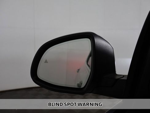 Used 2023 BMW X3 xDrive30i image 4