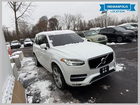 Used 2018 Volvo XC90 T6 Momentum w/ Convenience Package image 1