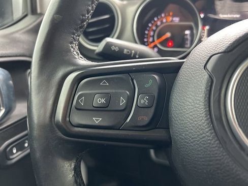 Used 2022 Jeep Gladiator Sport image 20