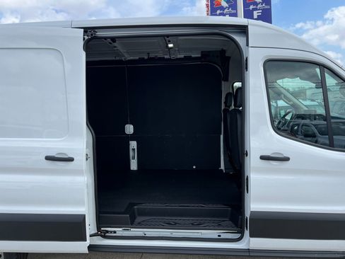 New 2026 Ford Transit 250 148 Medium Roof w/ Load Area Protection Package RWD image 11
