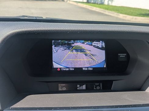 Used 2016 Acura ILX FWD image 19