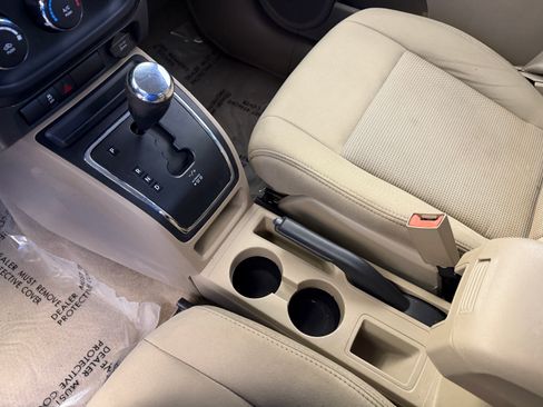 Used 2012 Jeep Patriot Sport FWD image 31