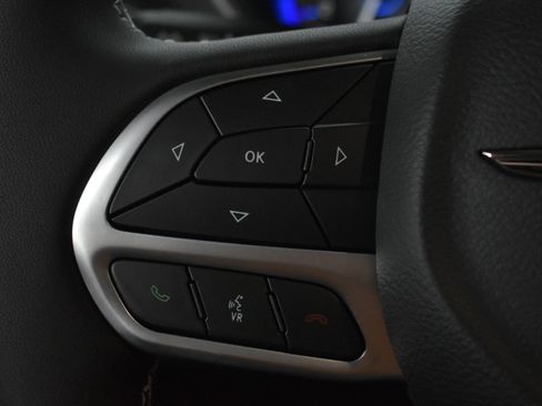 New 2026 Chrysler Pacifica Select image 22