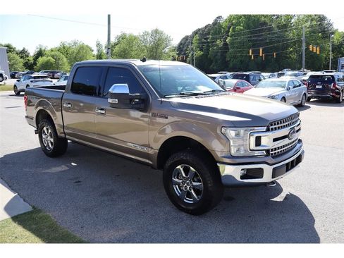 Used 2019 Ford F150 XLT w/ Equipment Group 302A Luxury AWD/4WD image 7