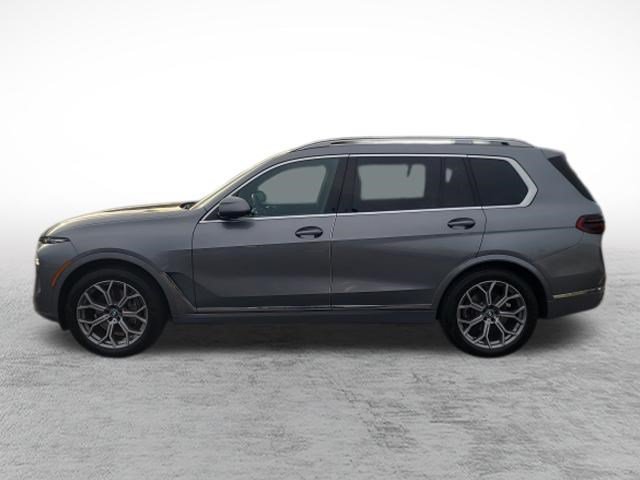 Used 2024 BMW X7 xDrive40i w/ Premium Package AWD/4WD image 8