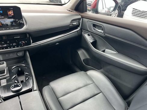 Used 2023 Nissan Rogue SL w/ SL Premium Package AWD/4WD image 17