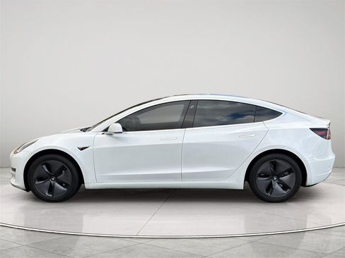 Used 2019 Tesla Model 3 Standard Range Plus image 16