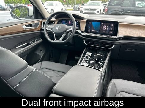 Certified 2026 Volkswagen Atlas SE w/ Panoramic Sunroof Package FWD image 9
