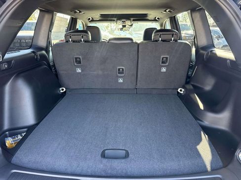 New 2025 Jeep Grand Cherokee Altitude image 6