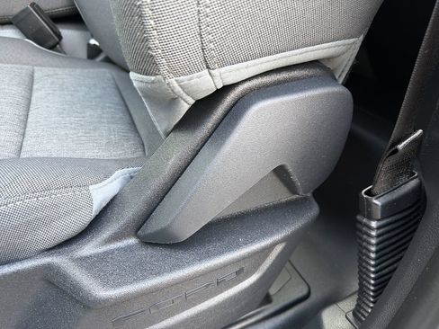 Used 2025 Ford F150 XL RWD image 17